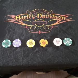 Harley Davidson t-shirt and poker run collectibles